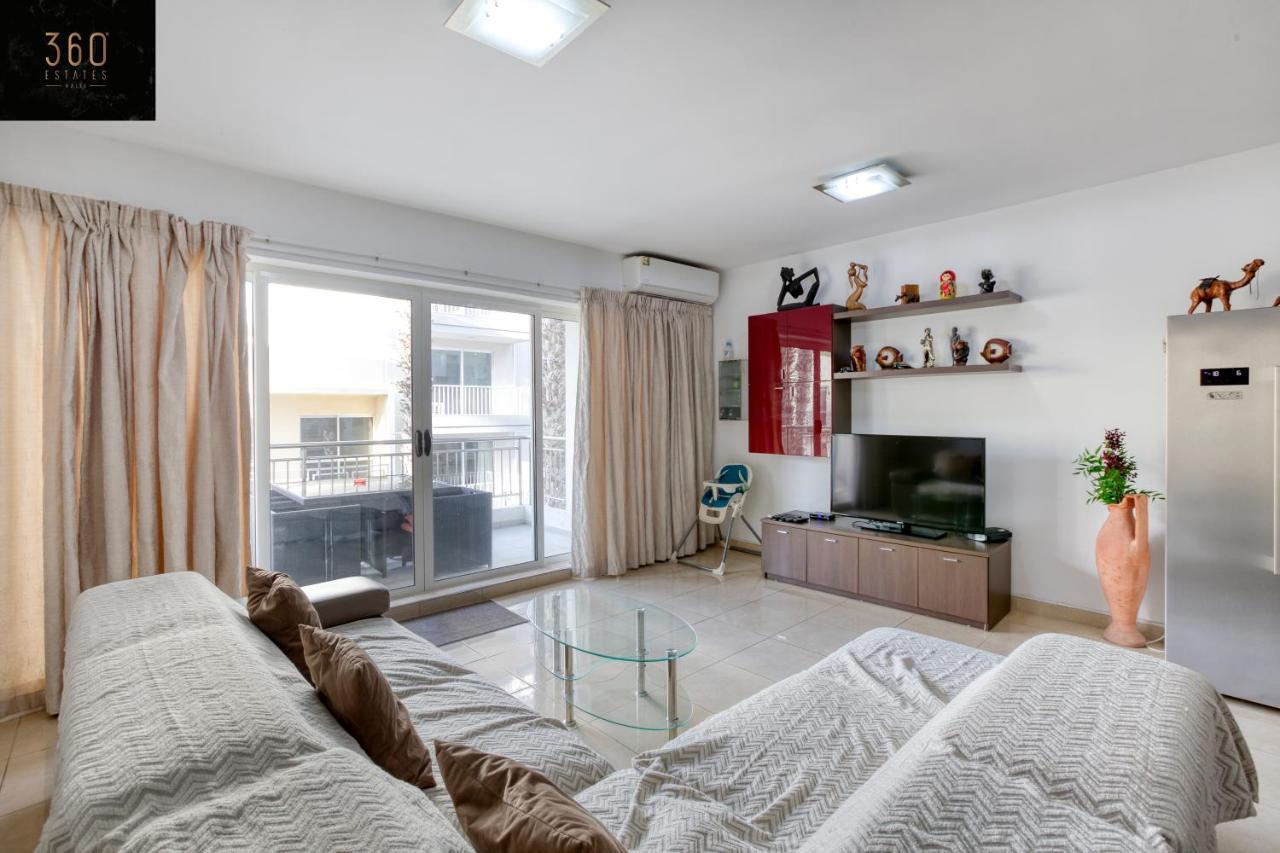 Charming Home Meters From The Seafront With Terrace By 360 Estates San Pawl il-Baħar Eksteriør billede