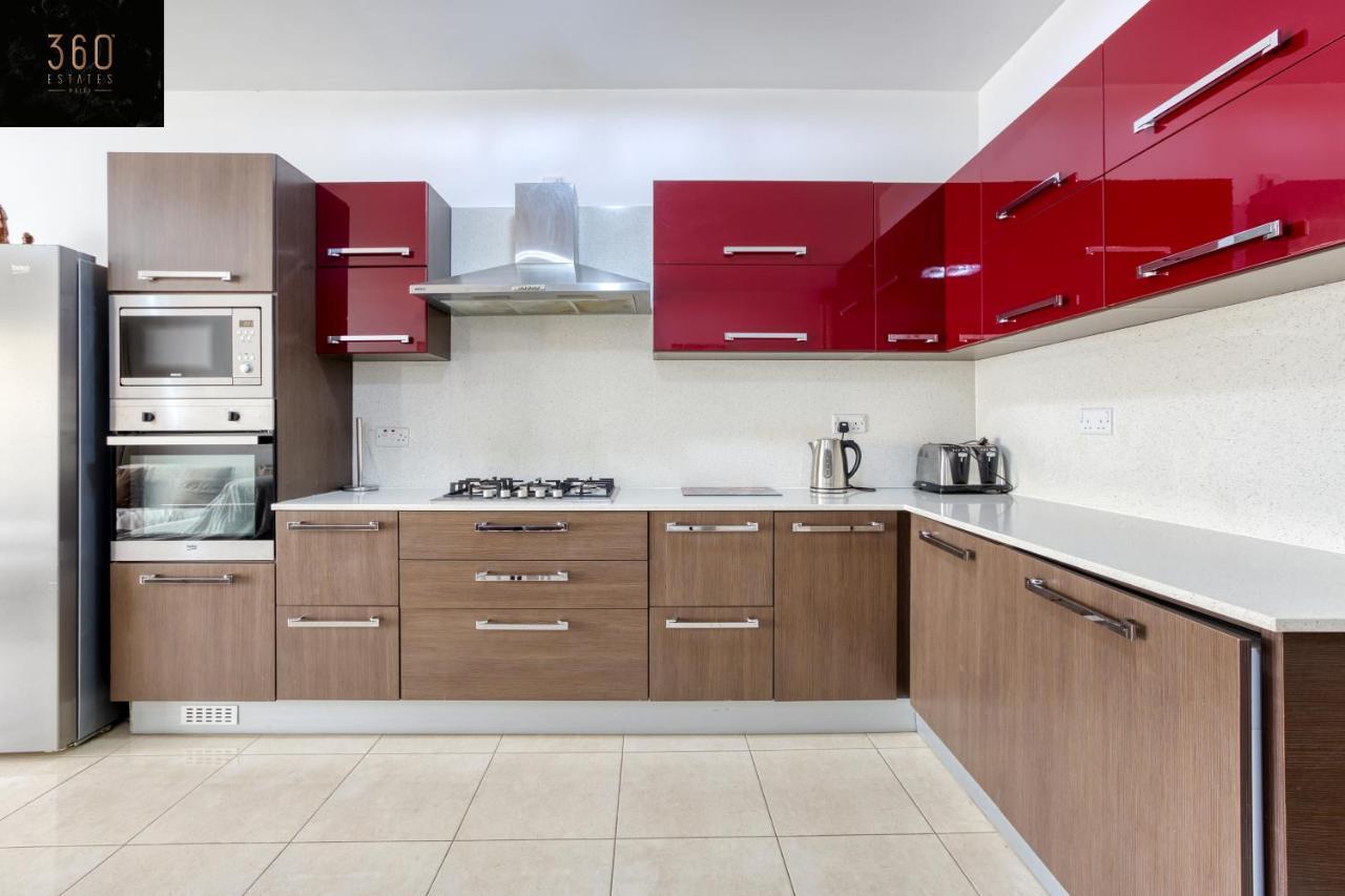 Charming Home Meters From The Seafront With Terrace By 360 Estates San Pawl il-Baħar Eksteriør billede