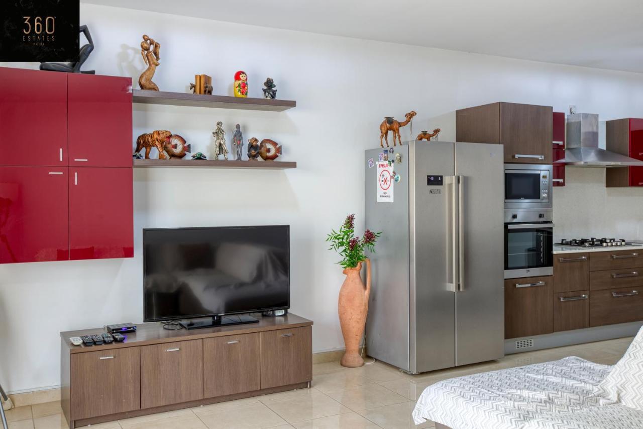 Charming Home Meters From The Seafront With Terrace By 360 Estates San Pawl il-Baħar Eksteriør billede